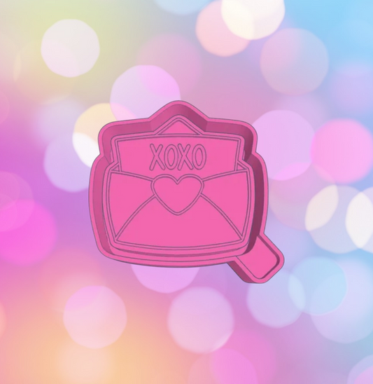 XOXO Envelope