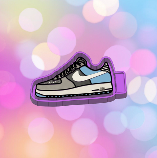 Low Top Sneaker